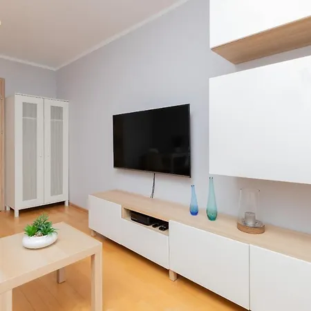 Apartament Powstania Wielkopolskiego By Renters 公寓